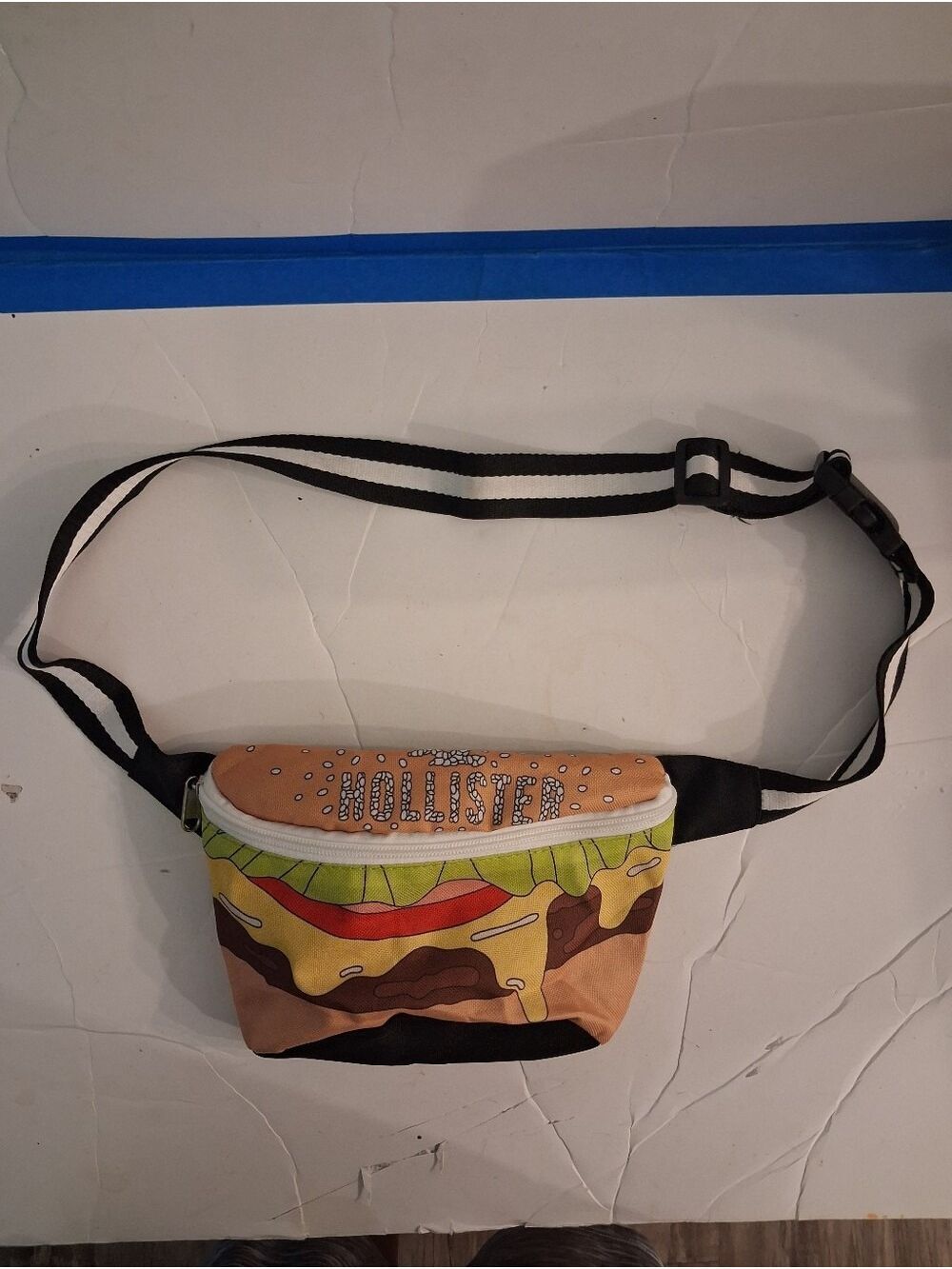 Hollister Burger Fanny Pack Shoulder Bag